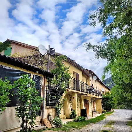 Appartement Résidence Pifourcha La Roche Entre Sisteron&serre-ponçon Le Caire